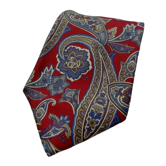 Manhattan Bugundy Blue Paisley Tie Silk Necktie 56 X 4 Inches - Picture 1 of 4